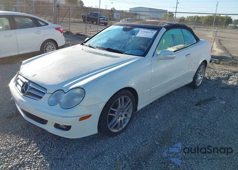 2008 Mercedes-Benz Clk 350 from USA, damaged, VIN WDBTK56F48F237517